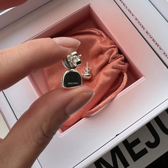 NEW Mejuri Ines drop stud - Picture 4 of 5